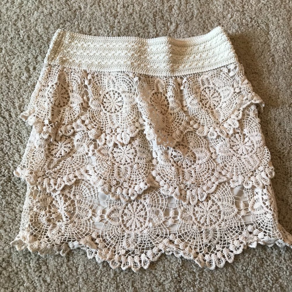 Wet Seal Off White Doily Layered Skirt